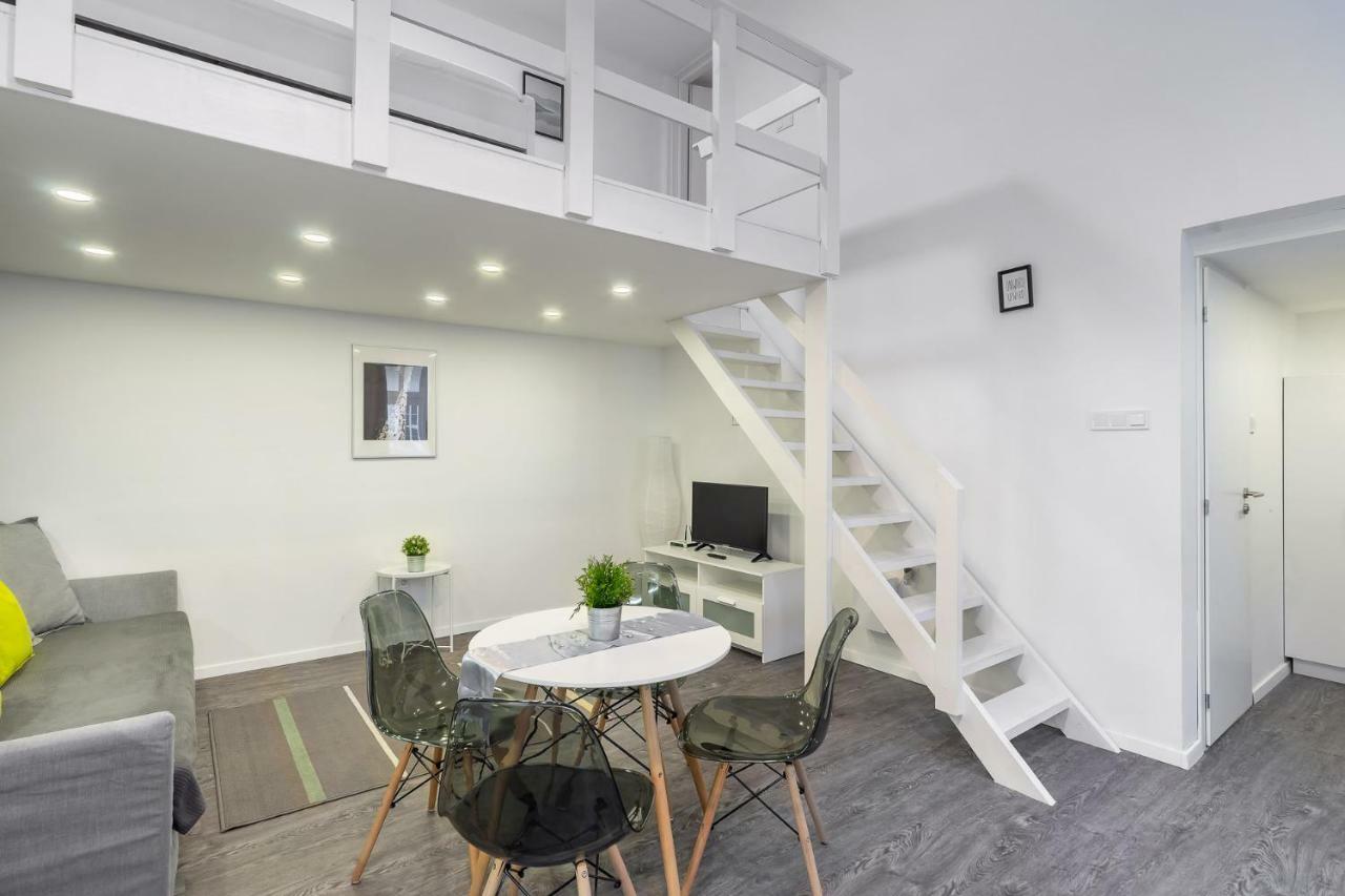 Amazing Flat Opera Apartment